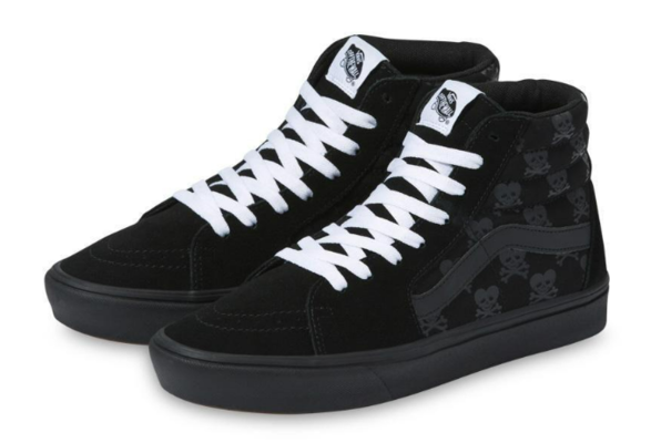 SK8-Hi Comfycush (Coldhearted) Sneaker Black/True White $99.99 (RRP $149.99) @ Vans AU