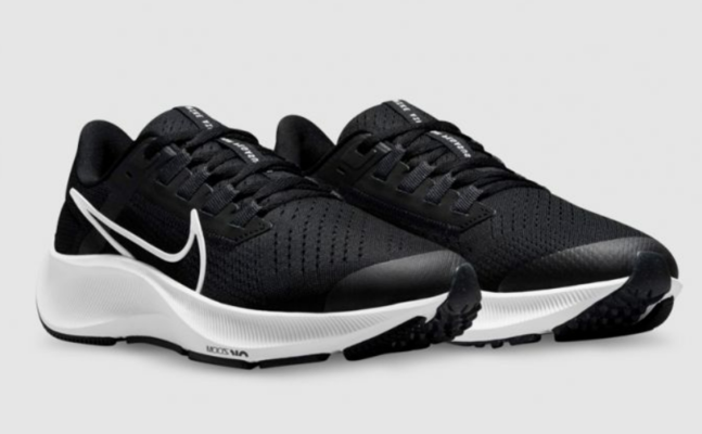 Nike Air Zoom Pegasus 38 (Gs) Kids Sneaker Black White Anthracite Volt $89.99 (RRP $129.99) @ The Athletes Foot AU