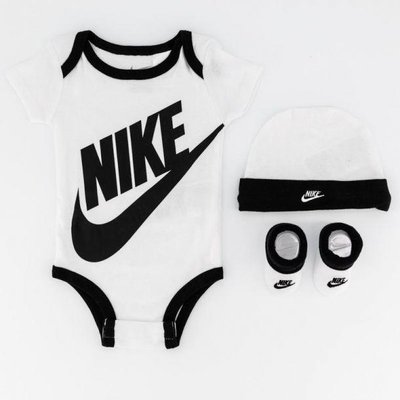 Nike Futura Three-Piece Infant Set White $20 (RRP $39.99) @ The Trybe