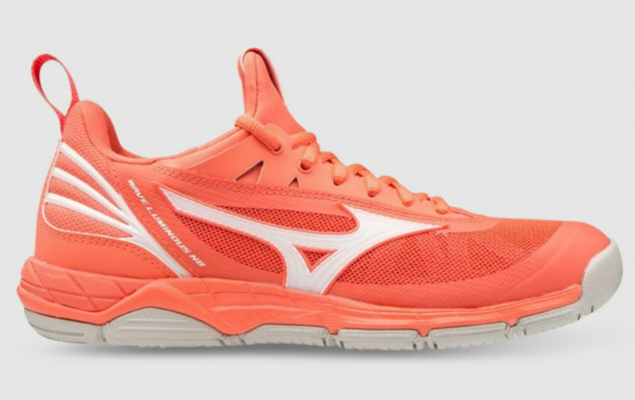 Mizuno Wave Luminous Netball Womens Sneaker Living Coral Snow White $99.99 (RRP $189.99) @ The Athlete's Foot AU