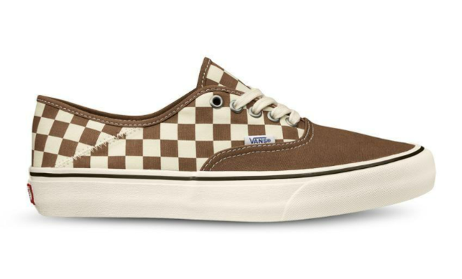 Authentic SF Checkerboard Dachshund/Marshmallow $49.99 (RRP $109.99) @ Vans AU