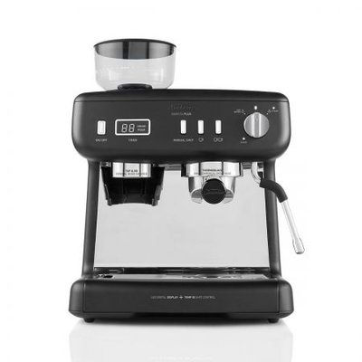 Sunbeam Barista Plus Espresso Machine Black EMM5400BK $497 (RRP $949) @ Billy Guyatts