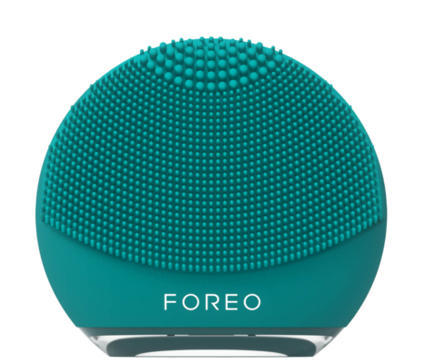 FOREO LUNA 4 GO 2-Zone Facial Cleansing & Firming Device Evergreen $139.30 (RRP $199) @ Facial CO